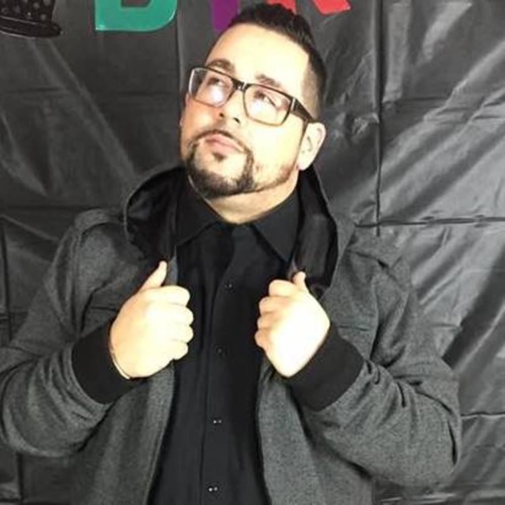 Meet your Posher, Jay